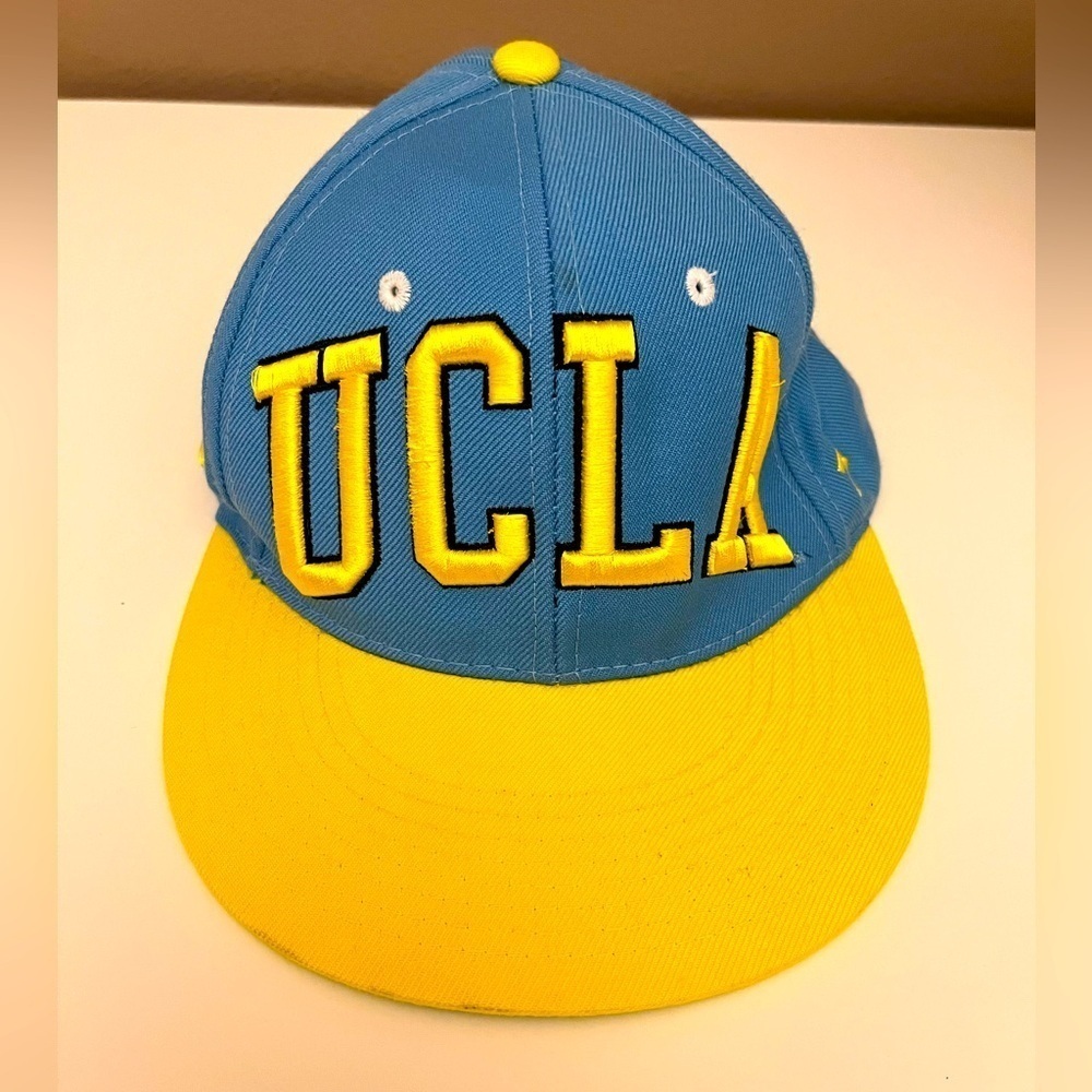 Zephyr UCLA Bruins Snapback Hat Embroidered